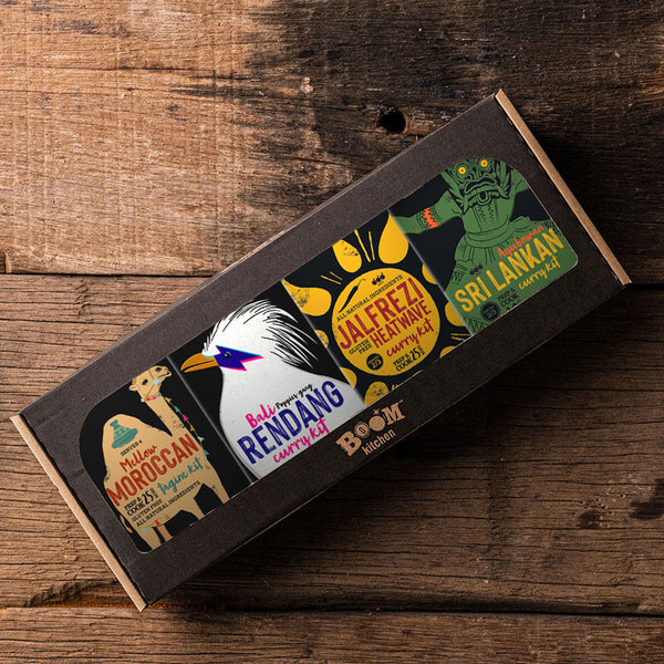 World Flavour Recipe Kit Box with Moroccan Tagine, Bali Rendang, Jalfrezi and Sri Lankan curry kits